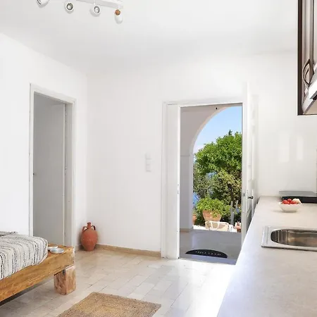 New! Paxoswhite Sea View Apartments & Studios! Gaios Exterior photo