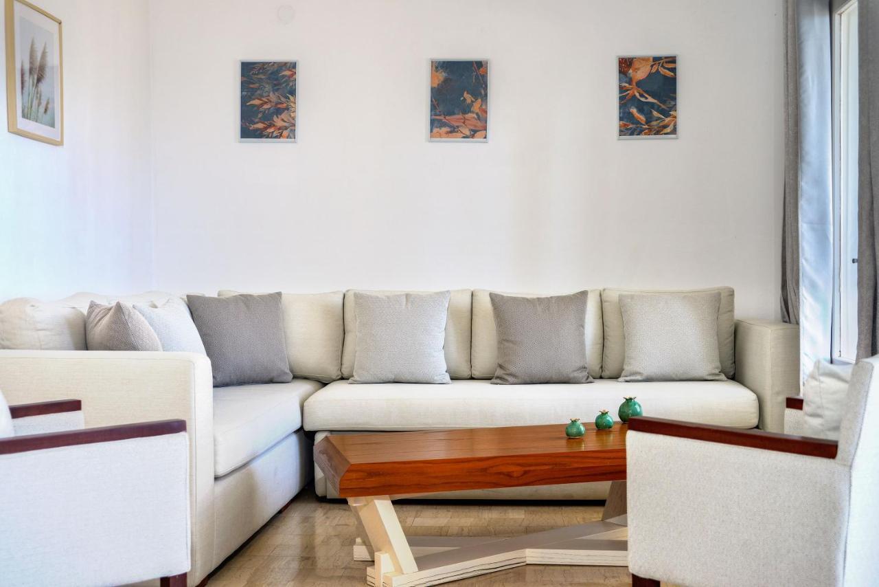 Apartment New! Paxoswhite Sea View & Studios! *