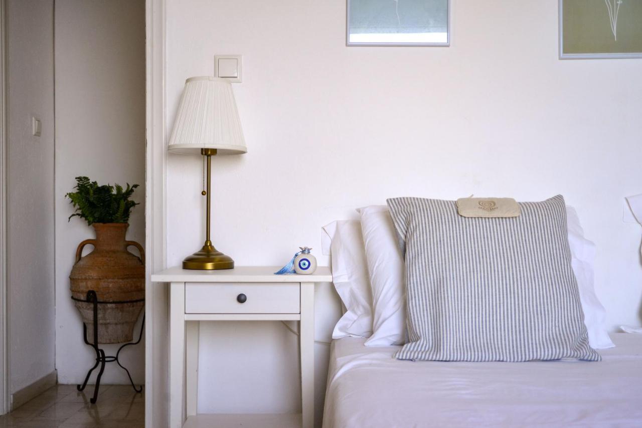 Apartment New! Paxoswhite Sea View & Studios!