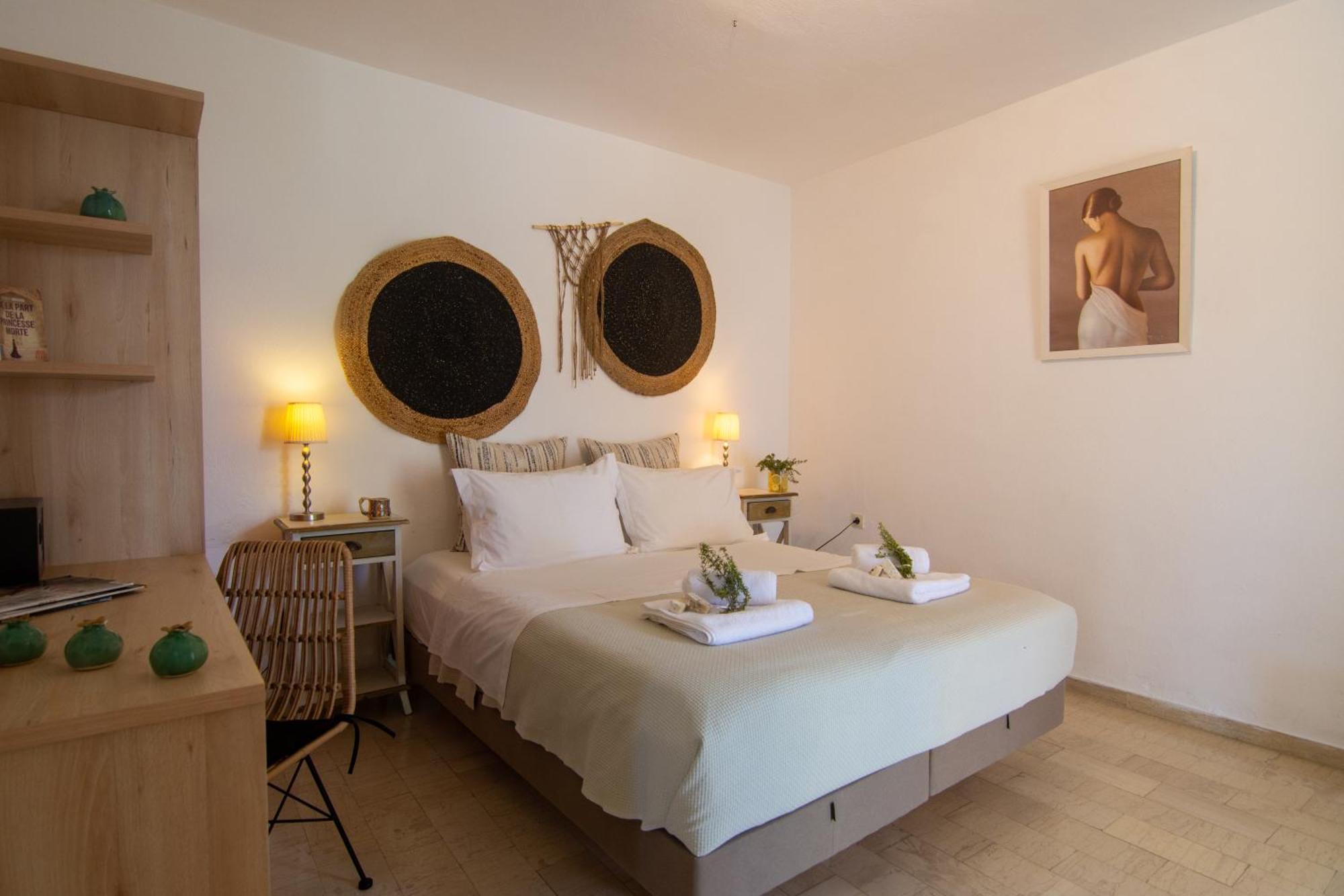New! Paxoswhite Sea View & Studios! Apartment